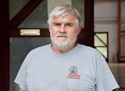 Szabo-Miklos Vezetőedzőnk: Szabó Miklós